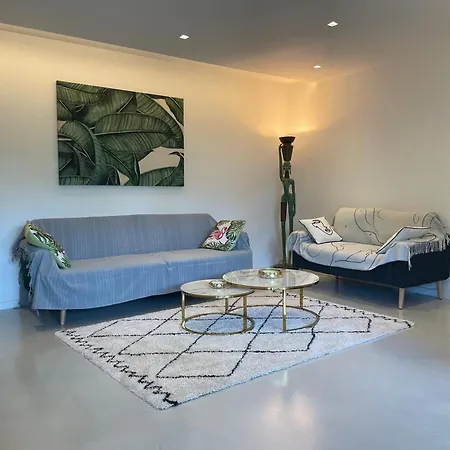 T3 En Rez De Jardin, Bas Croix Des Gardes, Plages Du Midi *